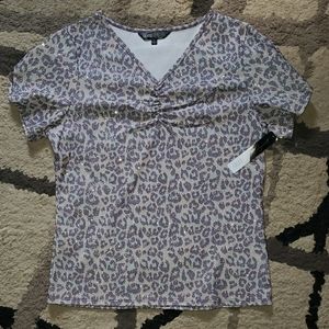 Lularoe elegant Mary top